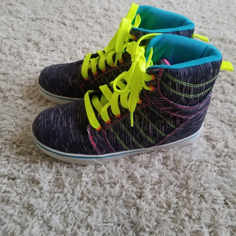OP Hightop Sneaker